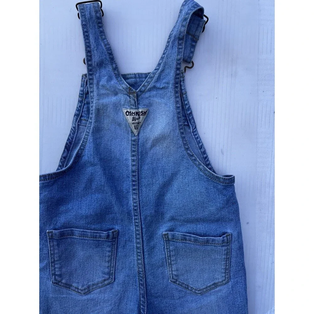 OshKosh B’gosh Girls 3T Denim Overalls Butterfly Floral Embroidered Light Wash